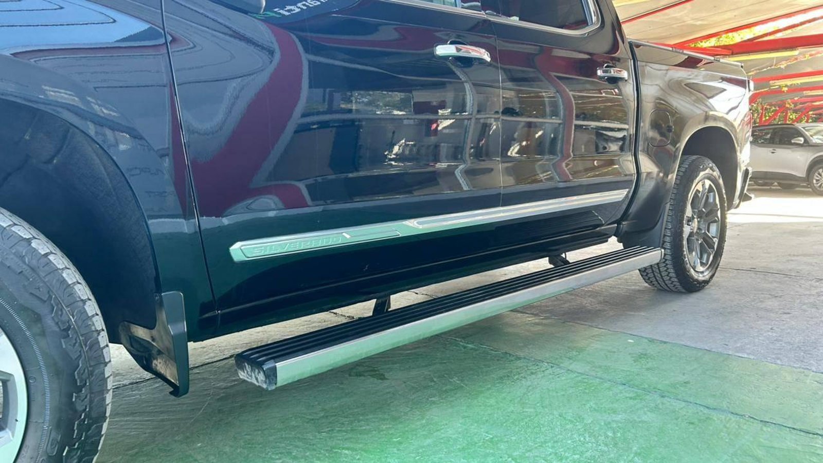 Chevrolet Silverado 2024 - Imagen 6 de 20