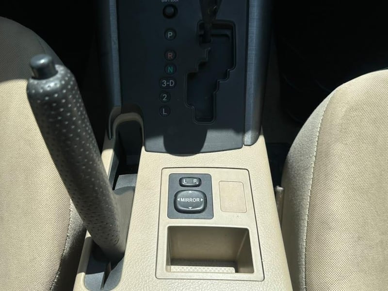 Toyota RAV4 2010 - Imagen 7 de 20