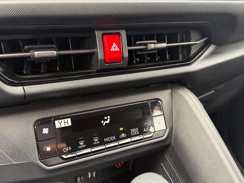 Toyota YARIS CROSS 2025 - Imagen 18 de 20