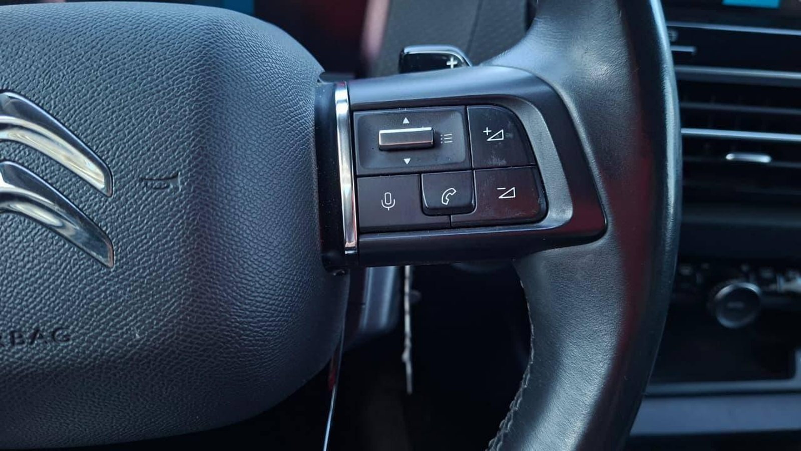 Citroen C4  1.5 AUTO 2023 - Imagen 14 de 19