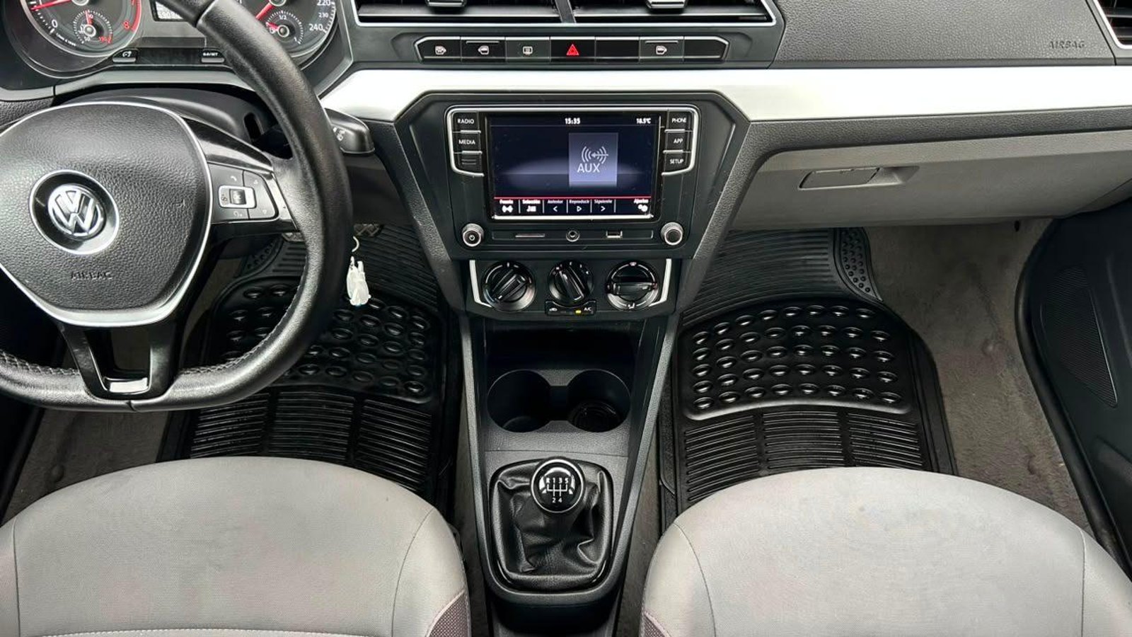 Volkswagen VOYAGE 2022 - Imagen 15 de 20