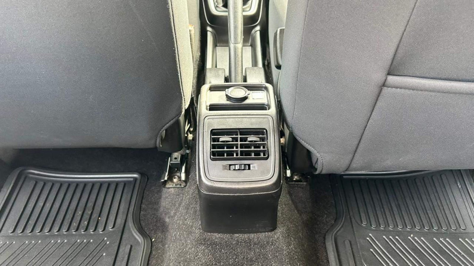Suzuki Dzire 2019 - Imagen 17 de 20