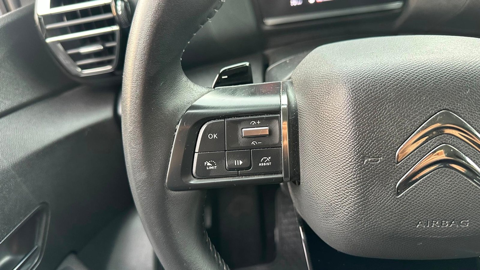 Citroën C4 2022 - Imagen 12 de 20