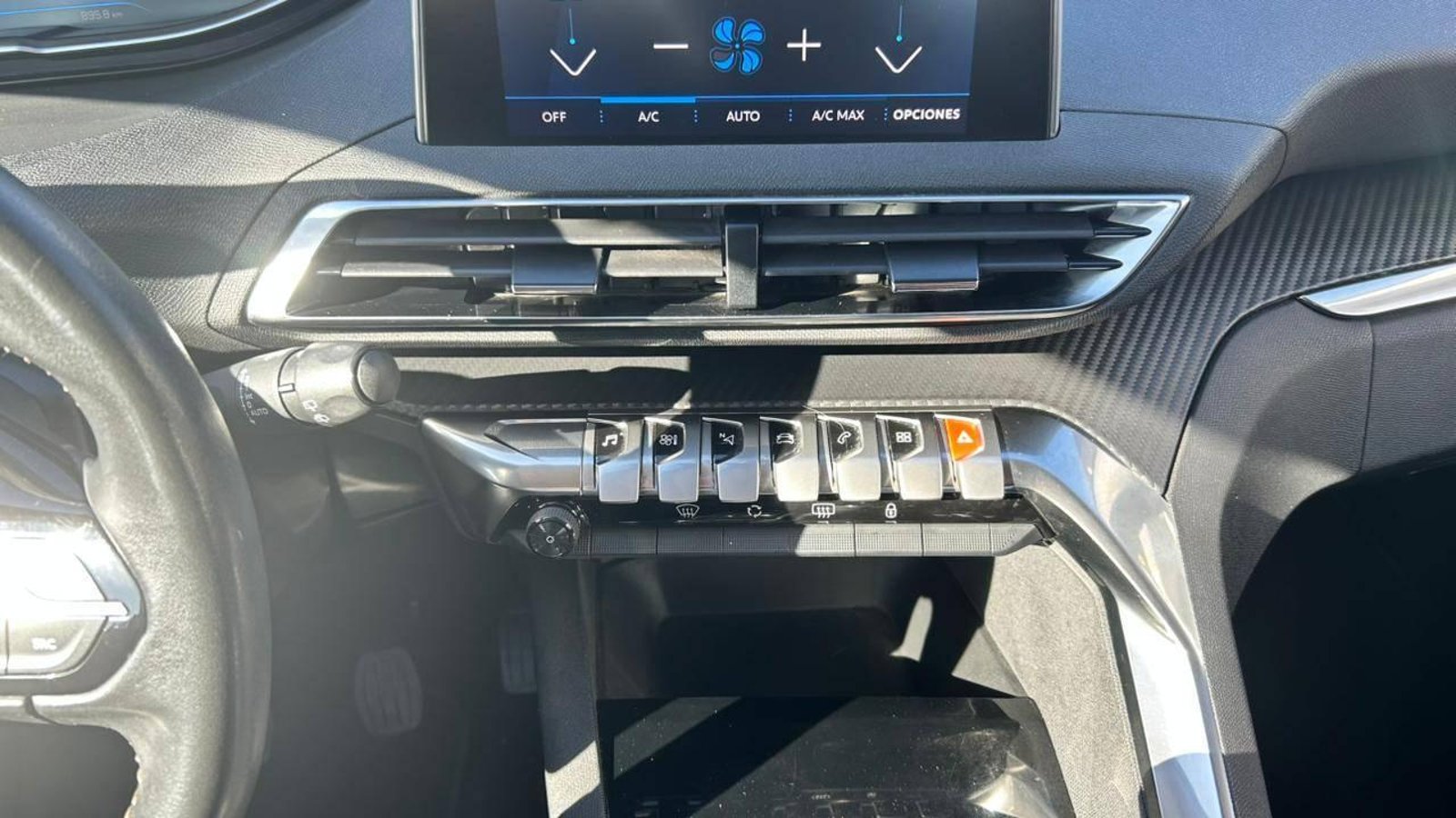 Peugeot 3008 2023 - Imagen 15 de 20