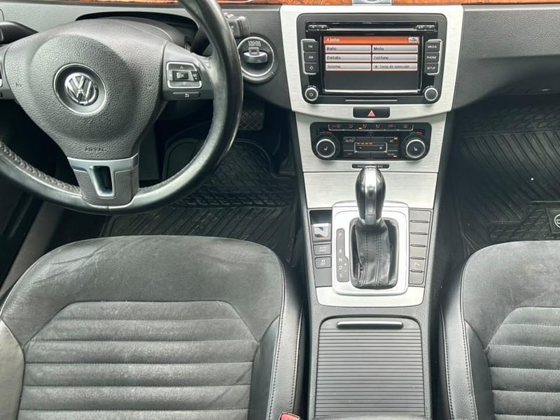 Volkswagen PASSAT 2013 - Imagen 14 de 20