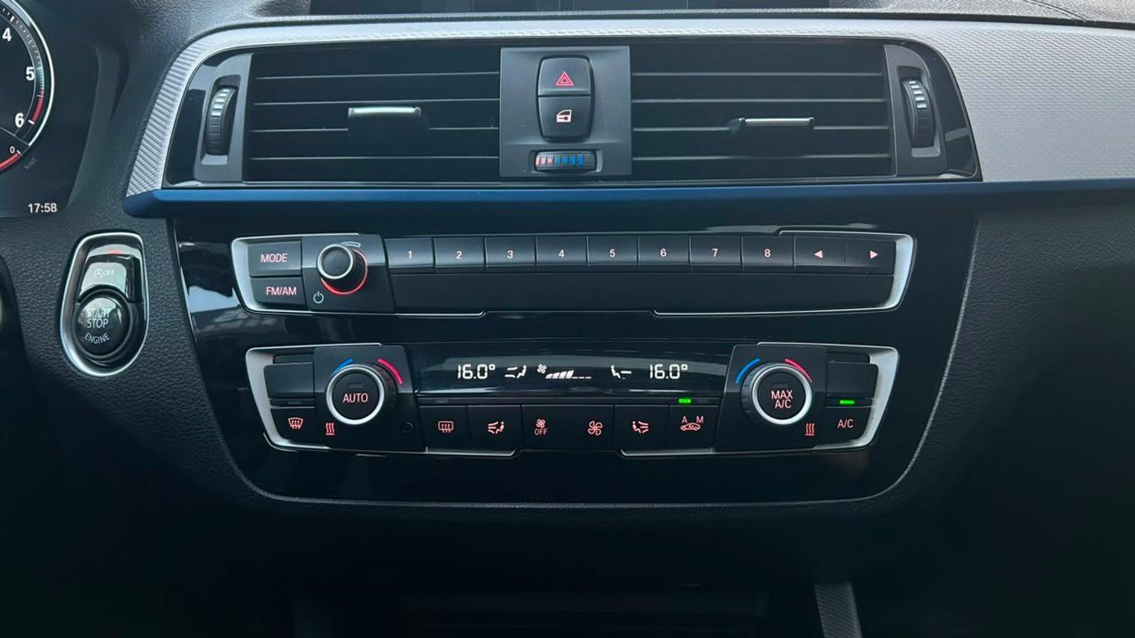 BMW 118D 2019 - Imagen 18 de 20