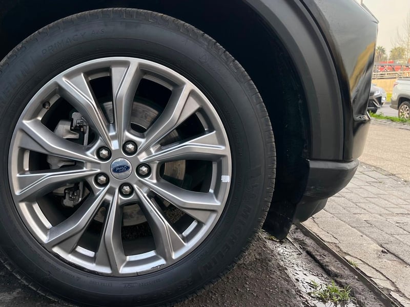 Ford EXPLORER 2024 - Imagen 7 de 18
