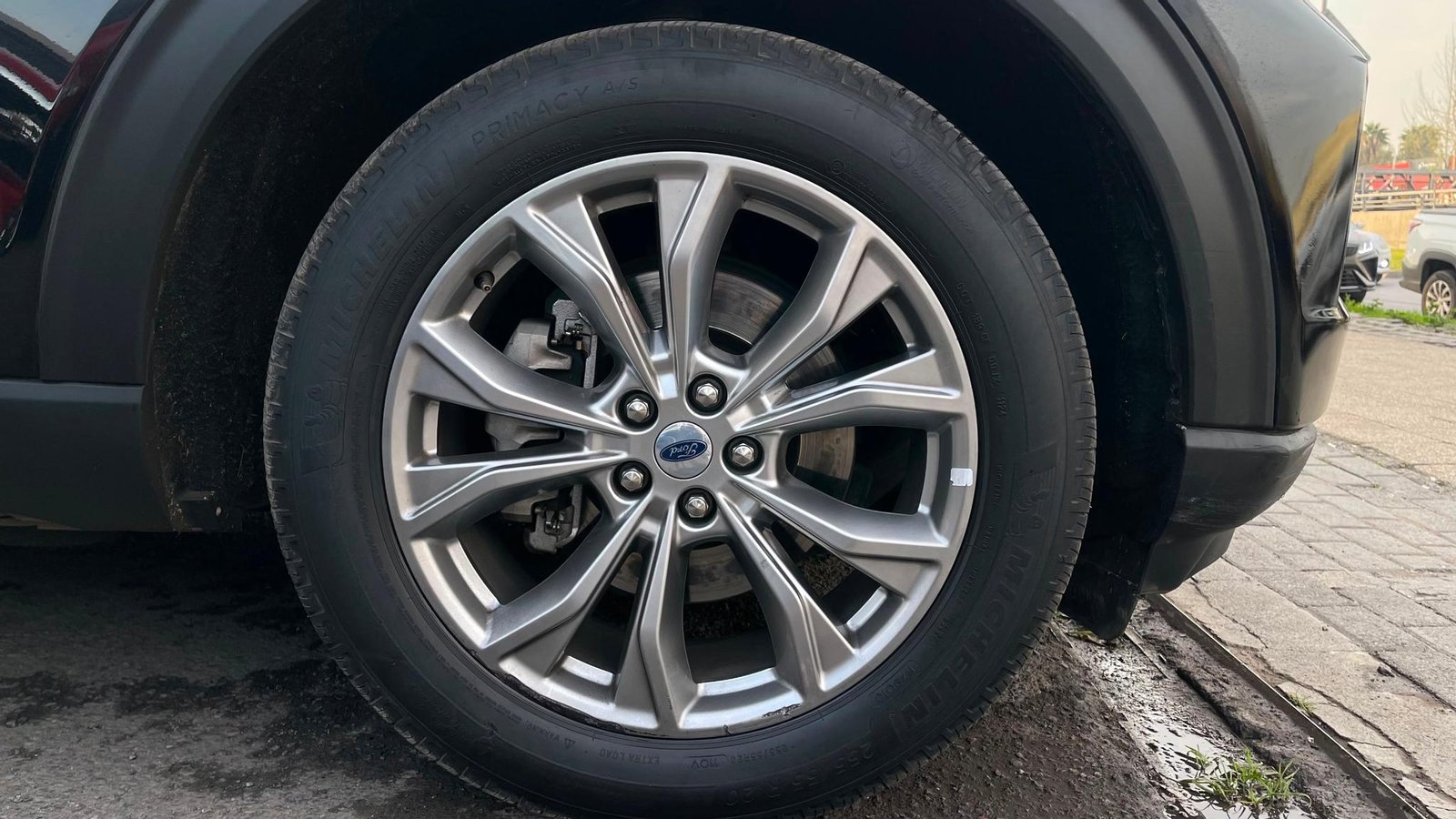 Ford EXPLORER 2024 - Imagen 7 de 18