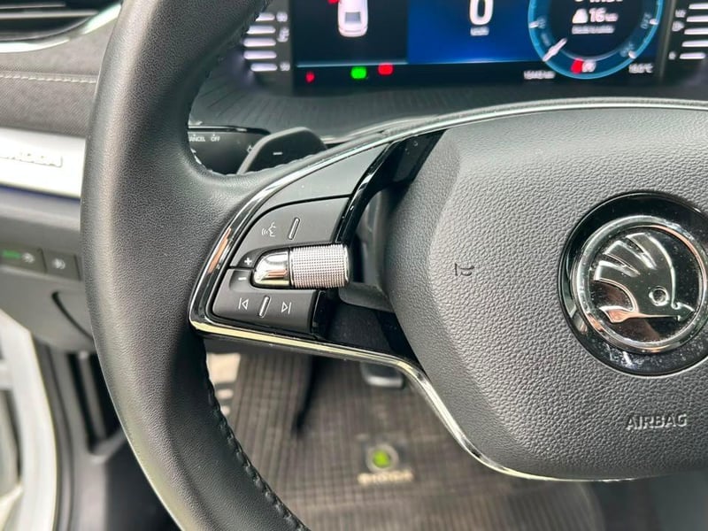 Skoda Octavia 2025 - Imagen 19 de 20