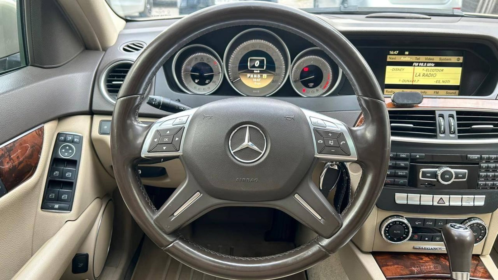 Mercedes Benz C200 2012 - Imagen 11 de 20