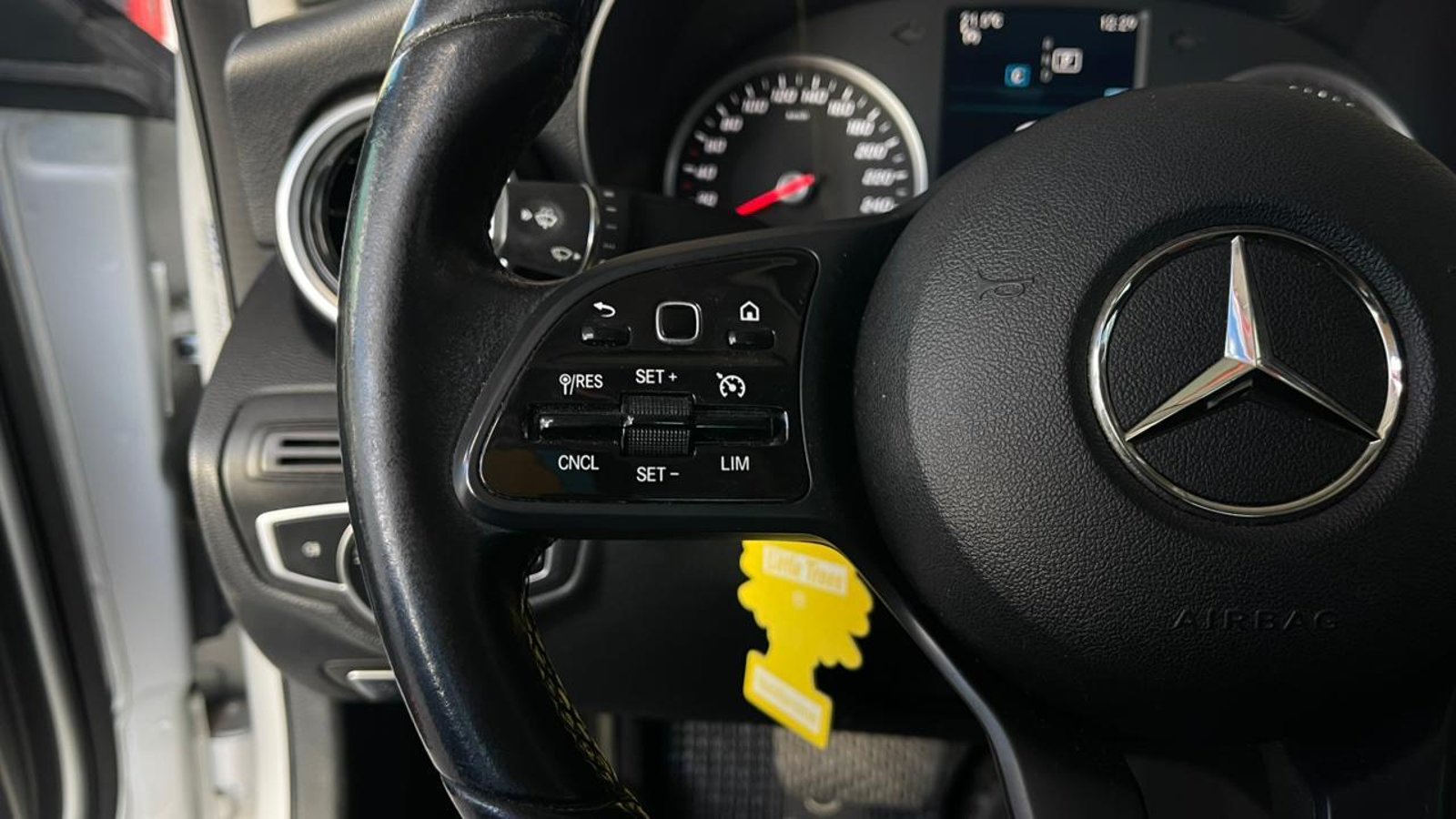 Mercedes Benz C180 2019 - Imagen 11 de 16