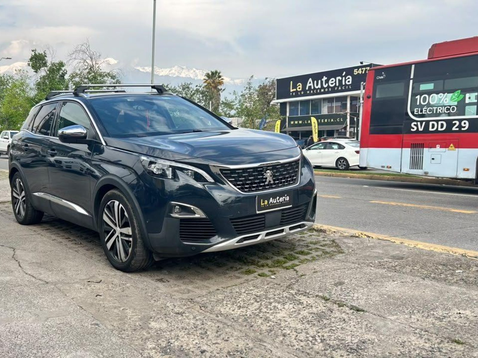 Peugeot 3008 2018 - Foto 2 de 20