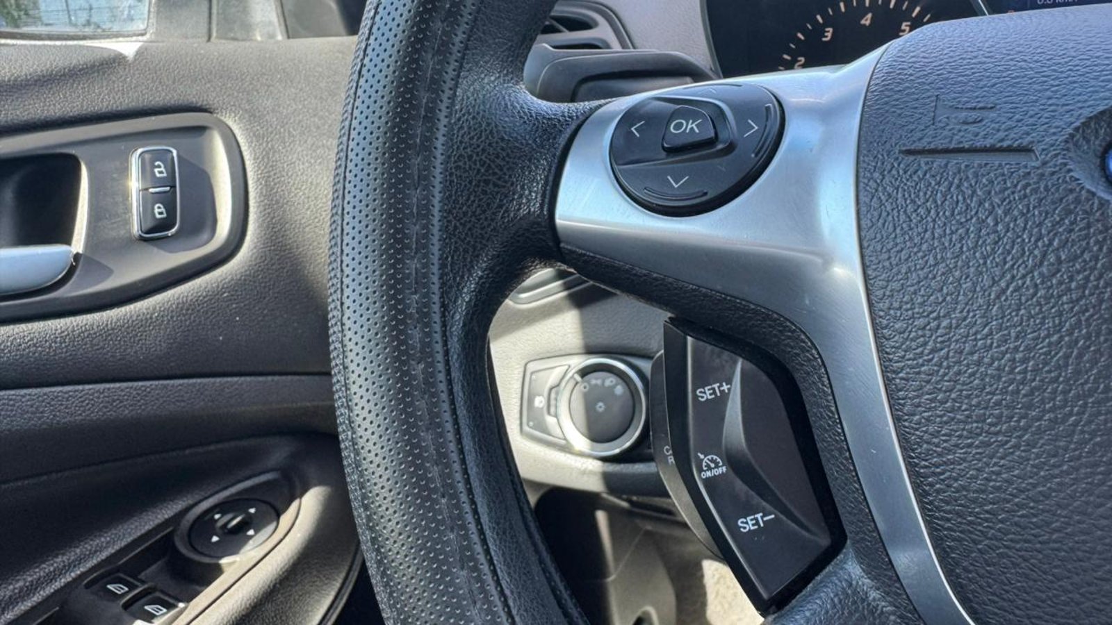 Ford Escape 2014 - Imagen 16 de 18