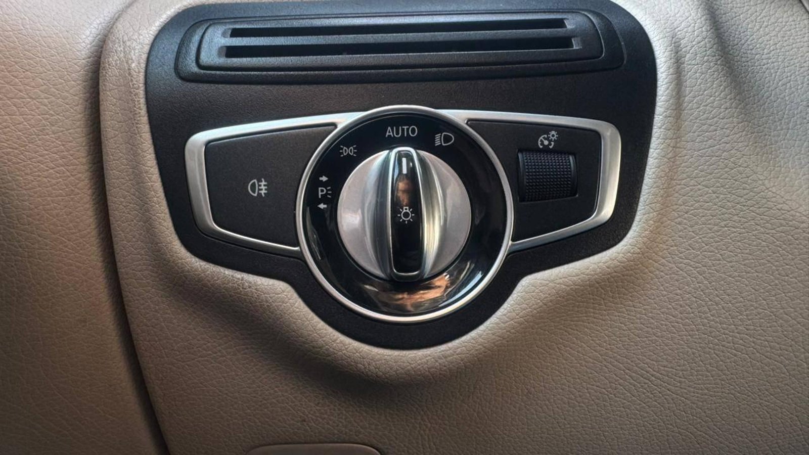MERCEDES BENZ GLC 220d 2016 - Imagen 20 de 20