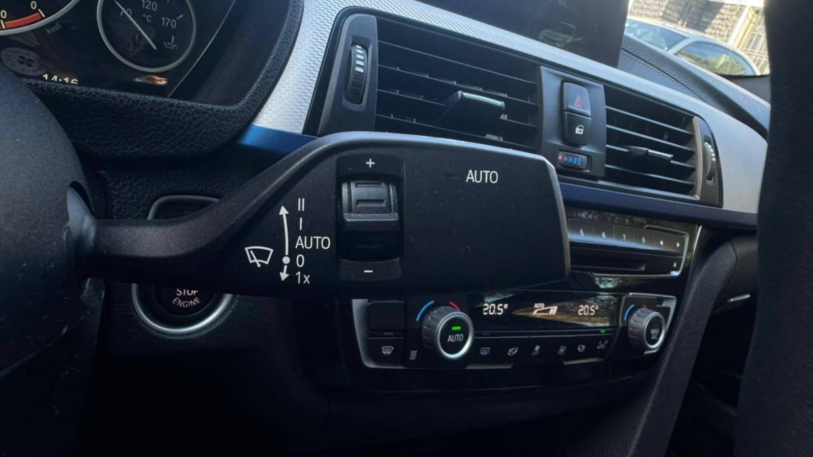 BMW 330i 2019 - Imagen 19 de 20