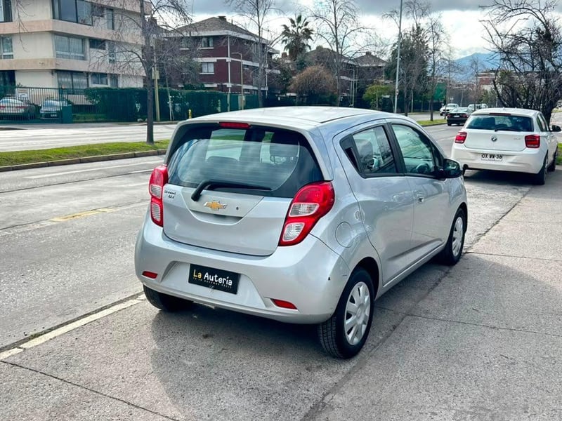 Chevrolet Spark 2020 - Imagen 3 de 20