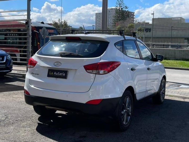 Hyundai TUCSON 2016 - Imagen 4 de 17