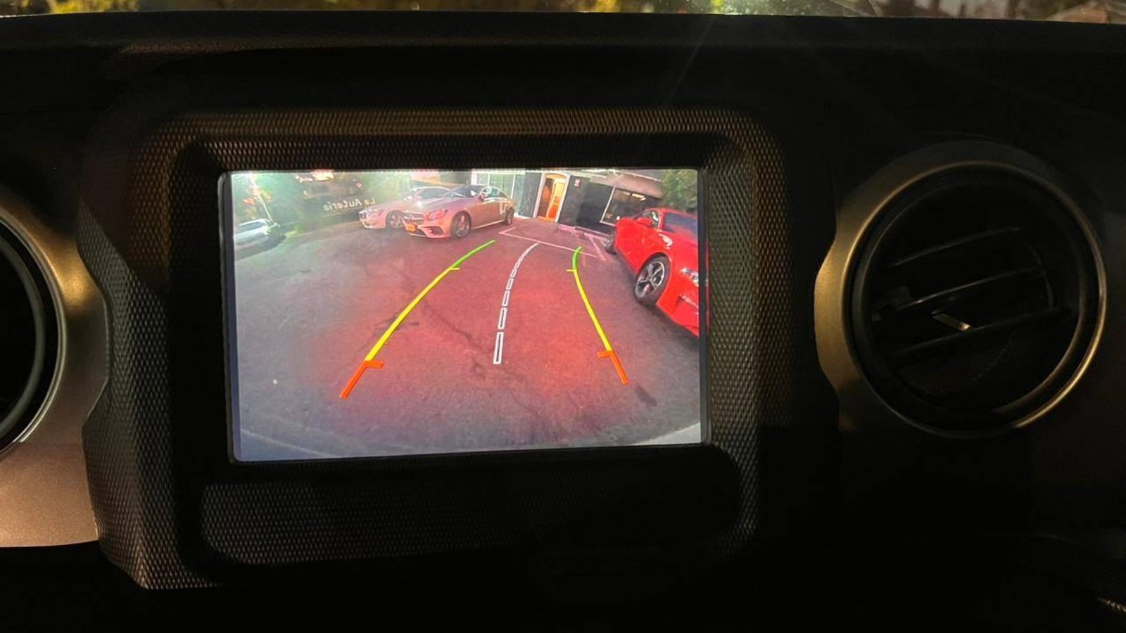 Jeep Wrangler 2020 - Imagen 12 de 20