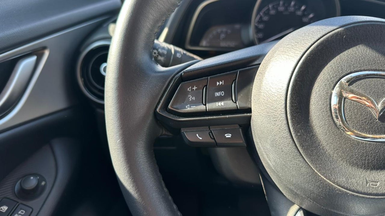 Mazda NEW CX 3 R 4X4 2.0 AUT 2022 - Imagen 15 de 20
