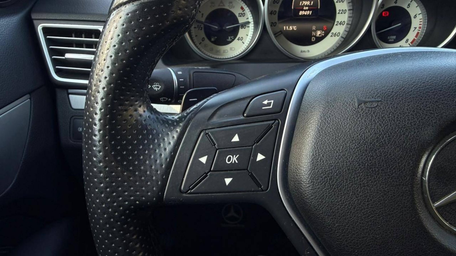 Mercedes Benz E200 2015 - Imagen 19 de 20