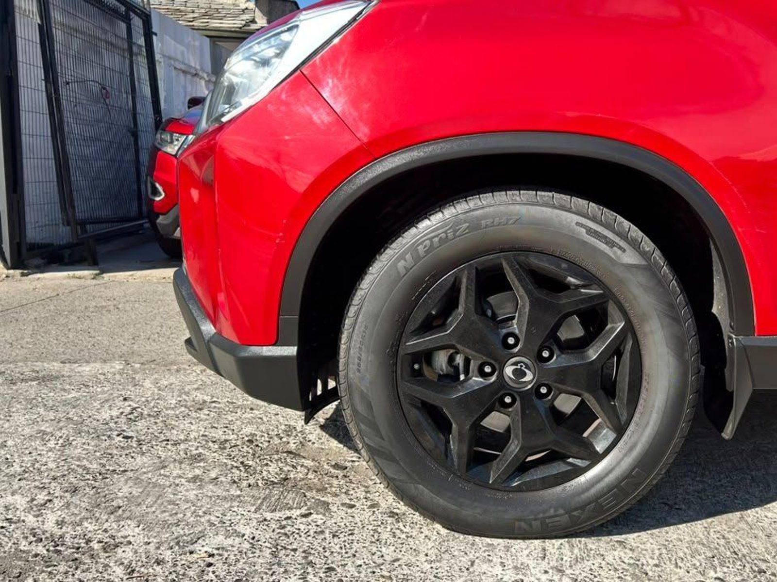 SsangYong MUSSO GRAND 2023 - Foto 5 de 20