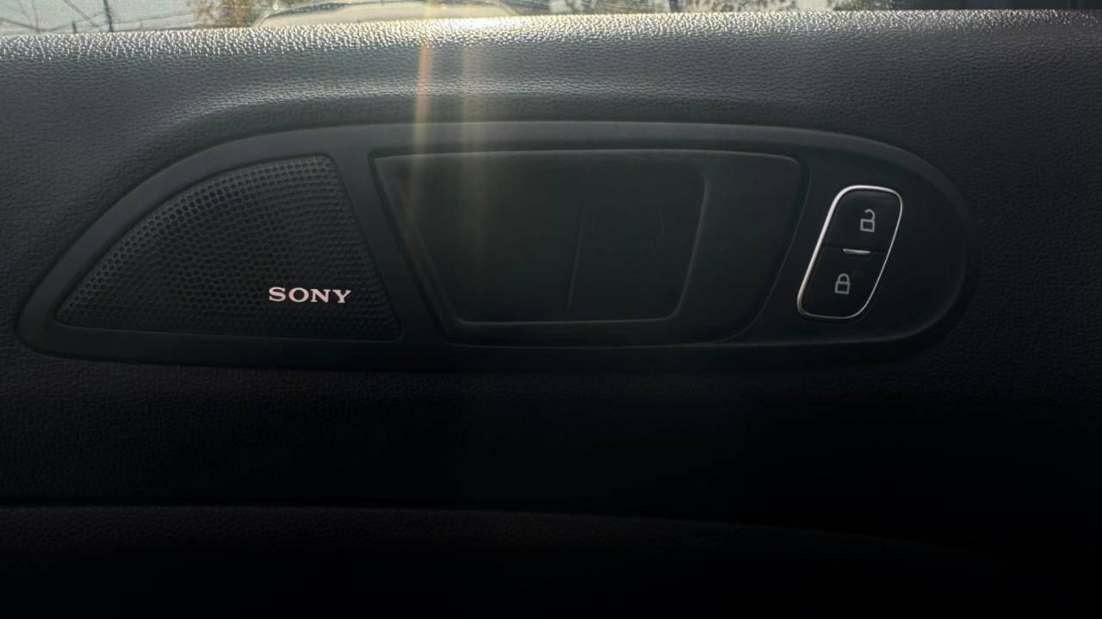 FORD ECOSPORT 2019 - Imagen 18 de 19