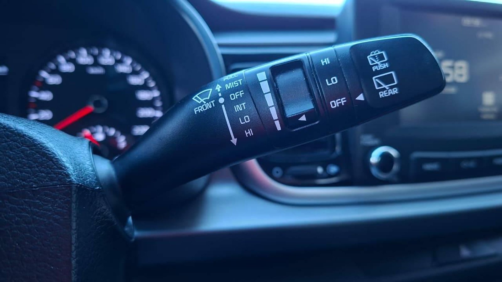 Kia RIO 5 2019 - Imagen 12 de 18