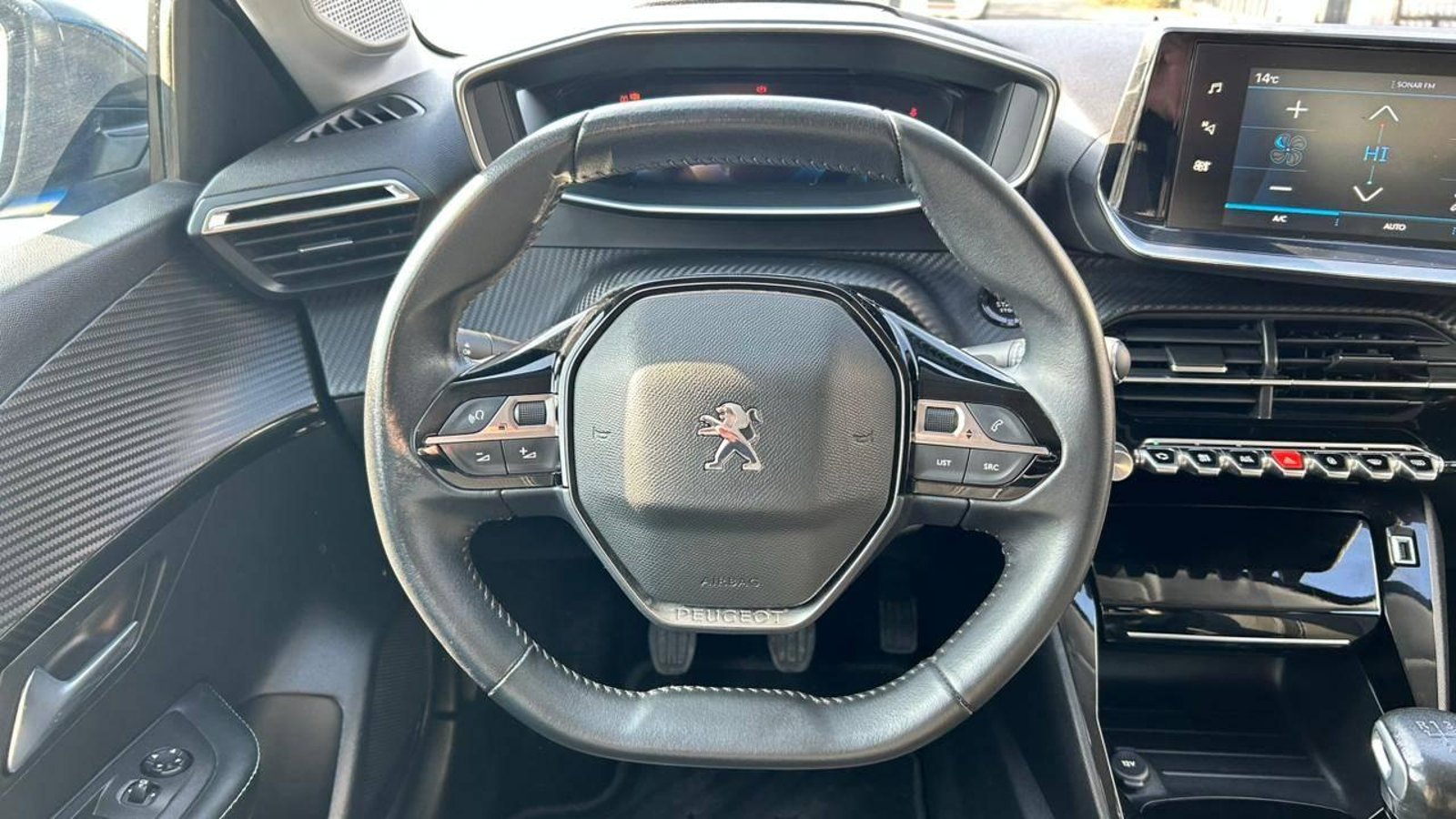 Peugeot 208 2022 - Imagen 8 de 20