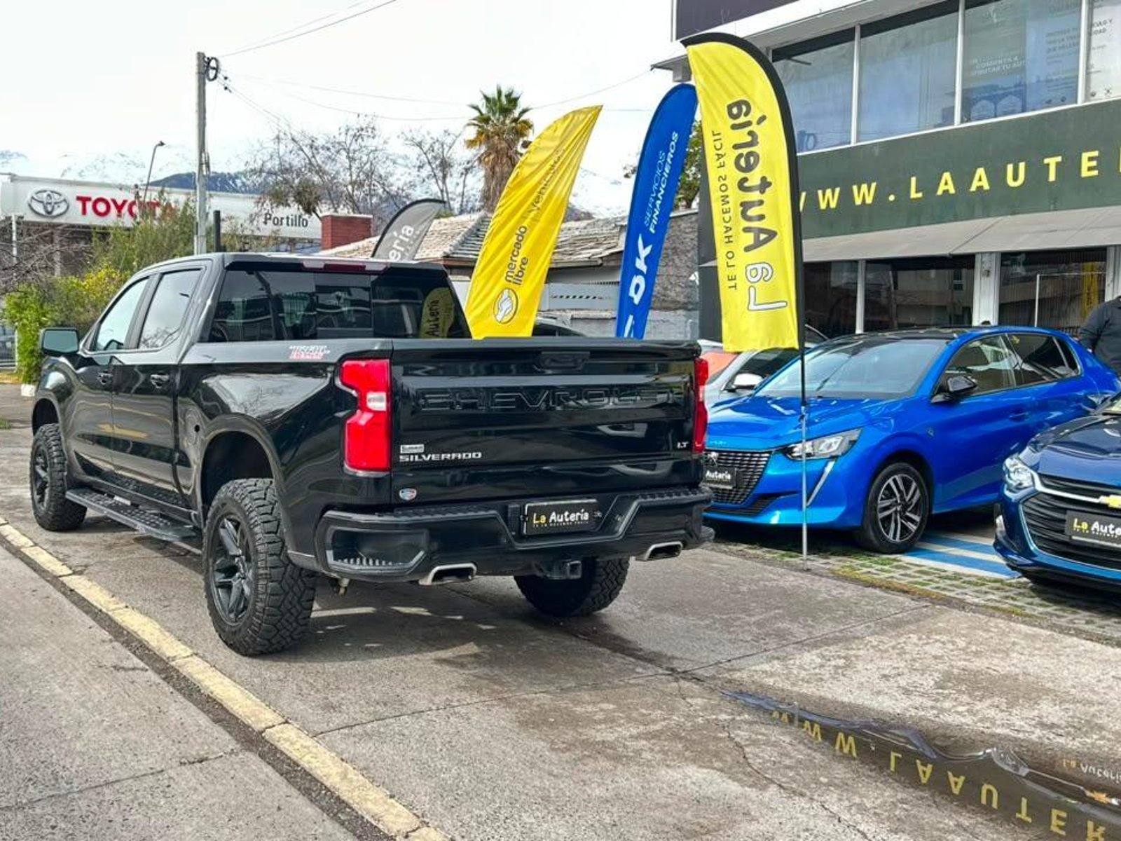 Chevrolet Silverado 2023 - Foto 4 de 20