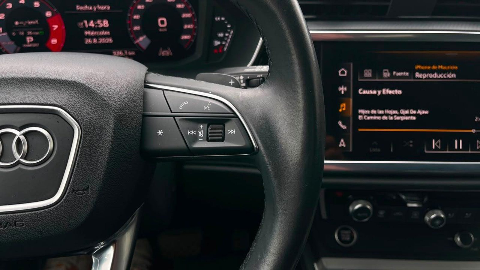 Audi Q3 35 TFSI 1.4 AUT 2024 - Imagen 15 de 18