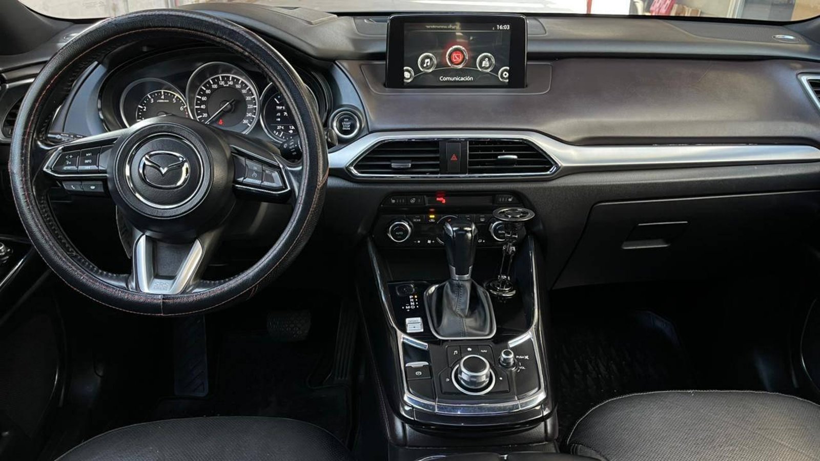 Mazda CX-9 2018 - Imagen 12 de 18