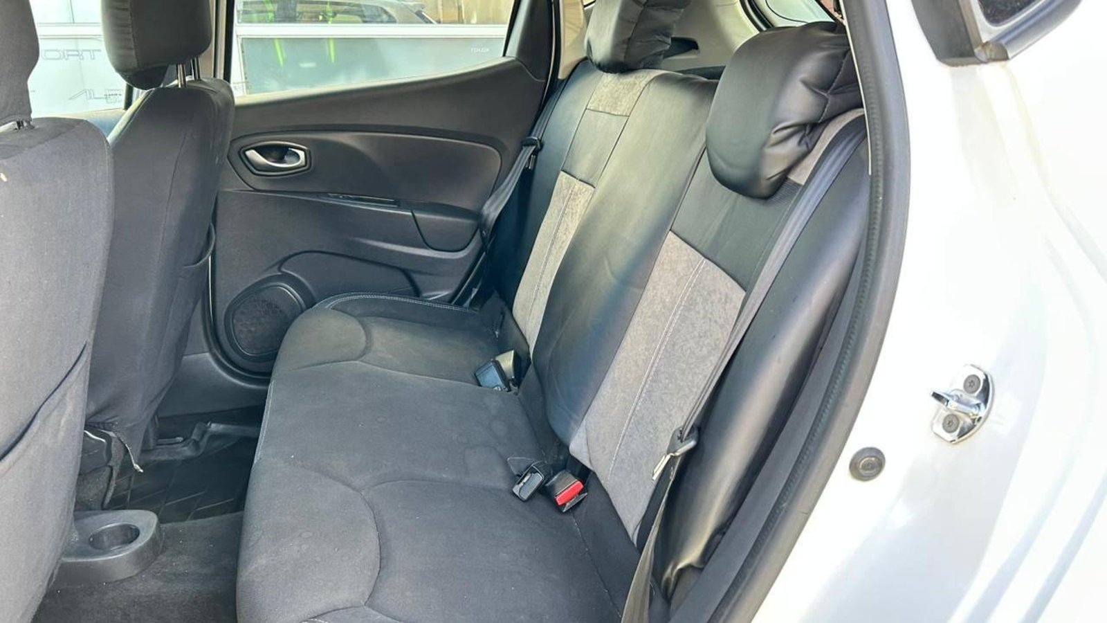 Renault Clio 2018 - Imagen 15 de 20