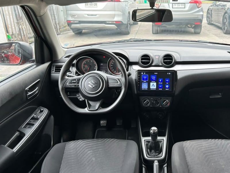 Suzuki SWIFT 2024 - Imagen 11 de 20