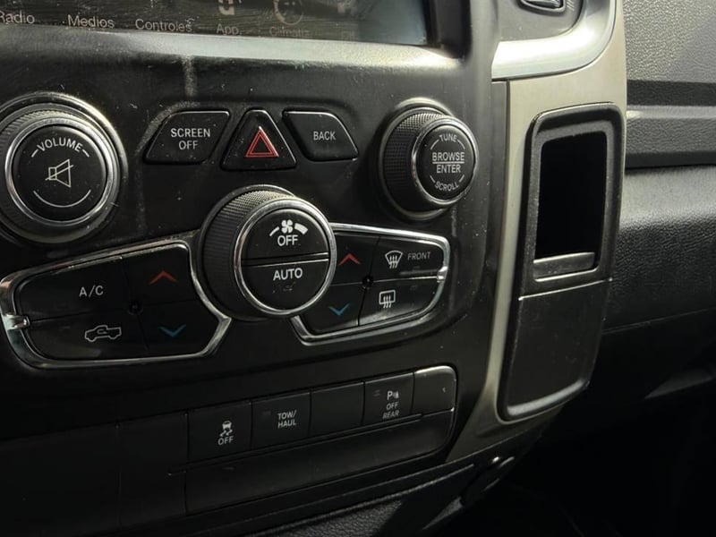 Dodge RAM 1500 2017 - Imagen 12 de 20