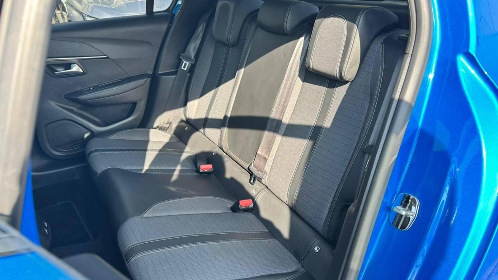 Peugeot 208 2022 - Imagen 7 de 20