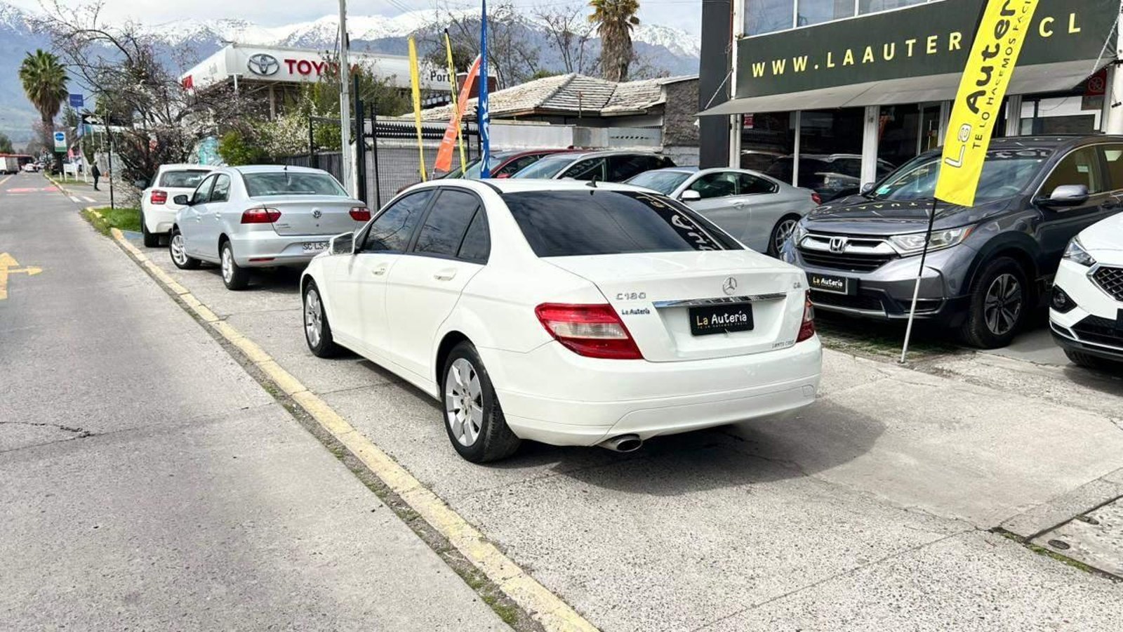 Mercedes-Benz C180 2011 - Imagen 4 de 20