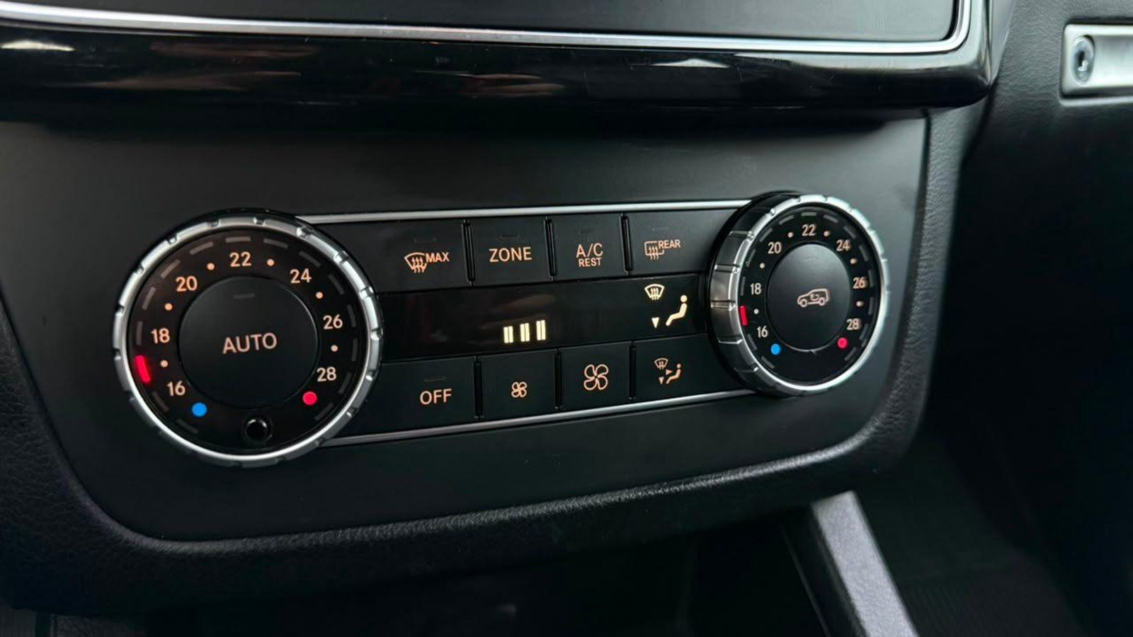Mercedes-Benz GLE 2016 - Imagen 15 de 20