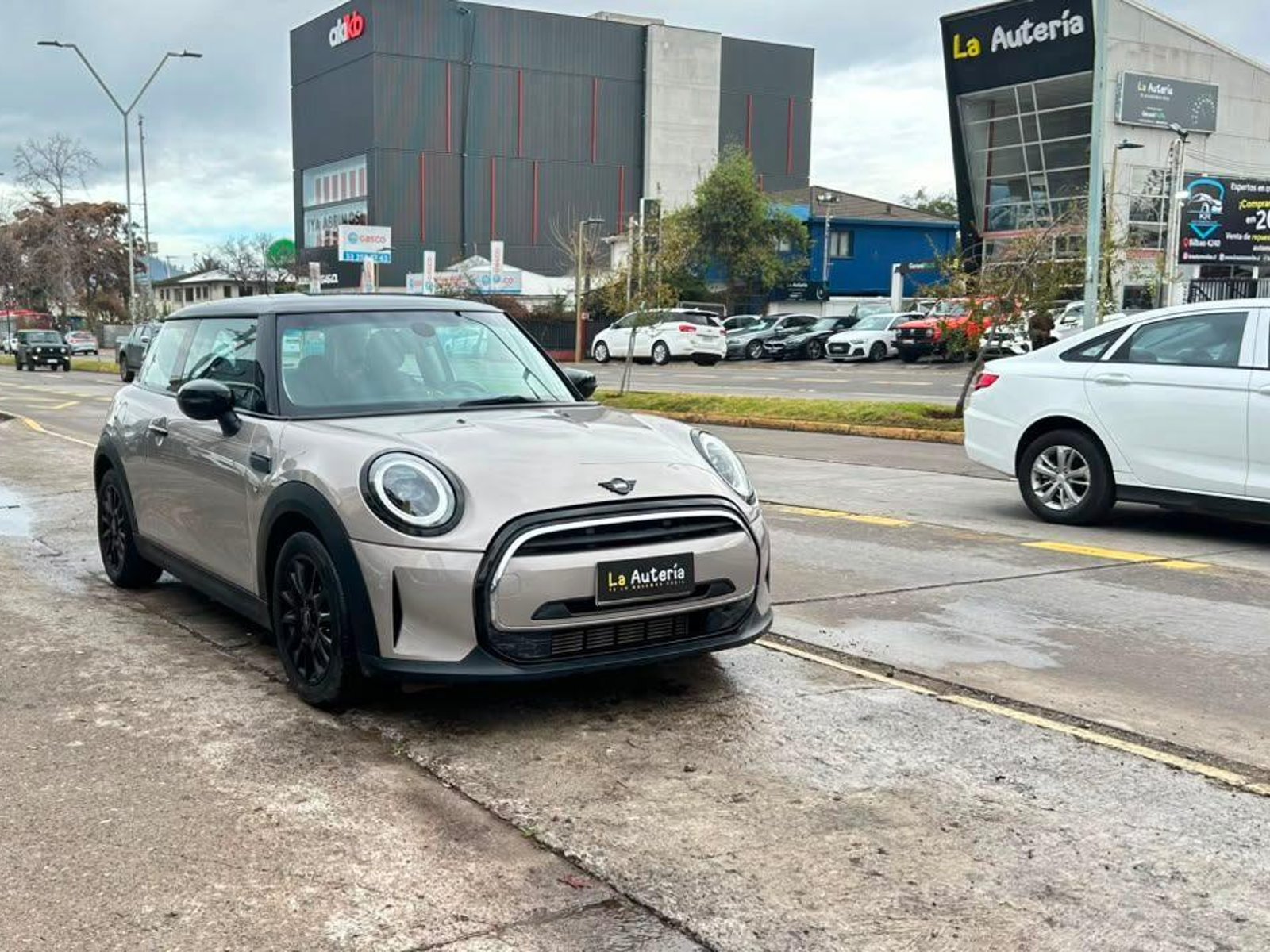 Mini Cooper F56 2023 - Foto 2 de 20