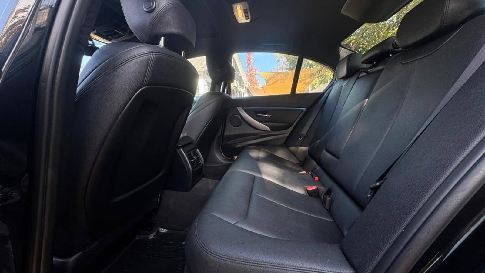 BMW 330i 2019 - Imagen 9 de 20