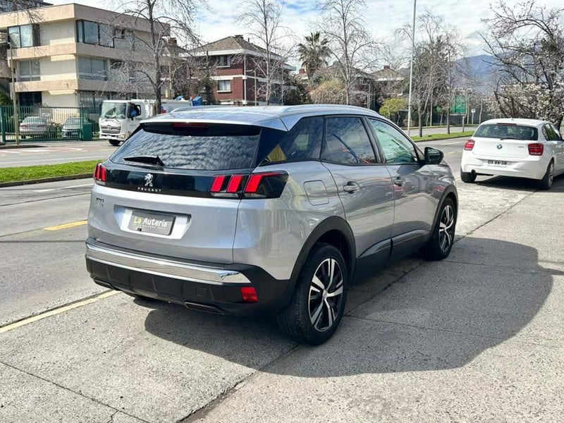Peugeot 3008 2018 - Imagen 3 de 20