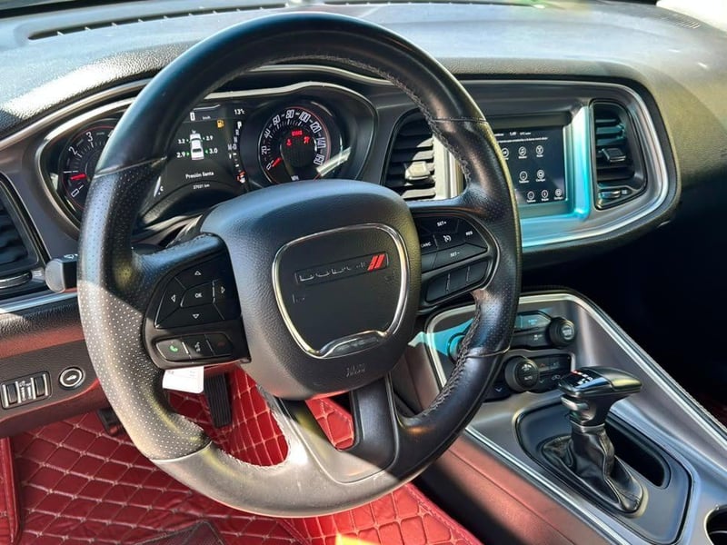 Dodge CHALLENGER 2020 - Imagen 6 de 20