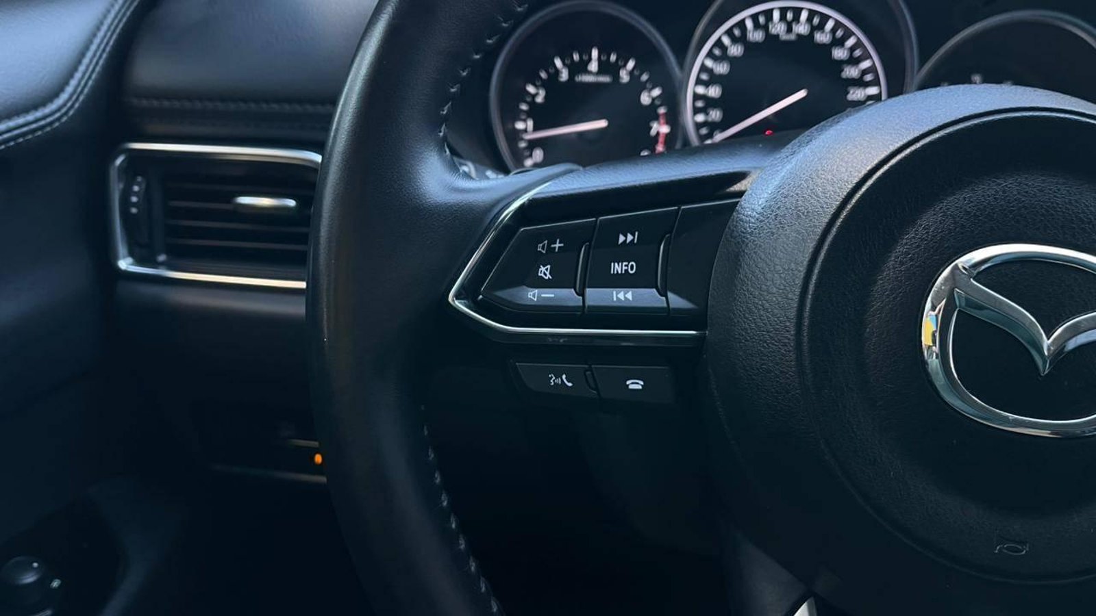 Mazda CX5 2025 - Imagen 10 de 18