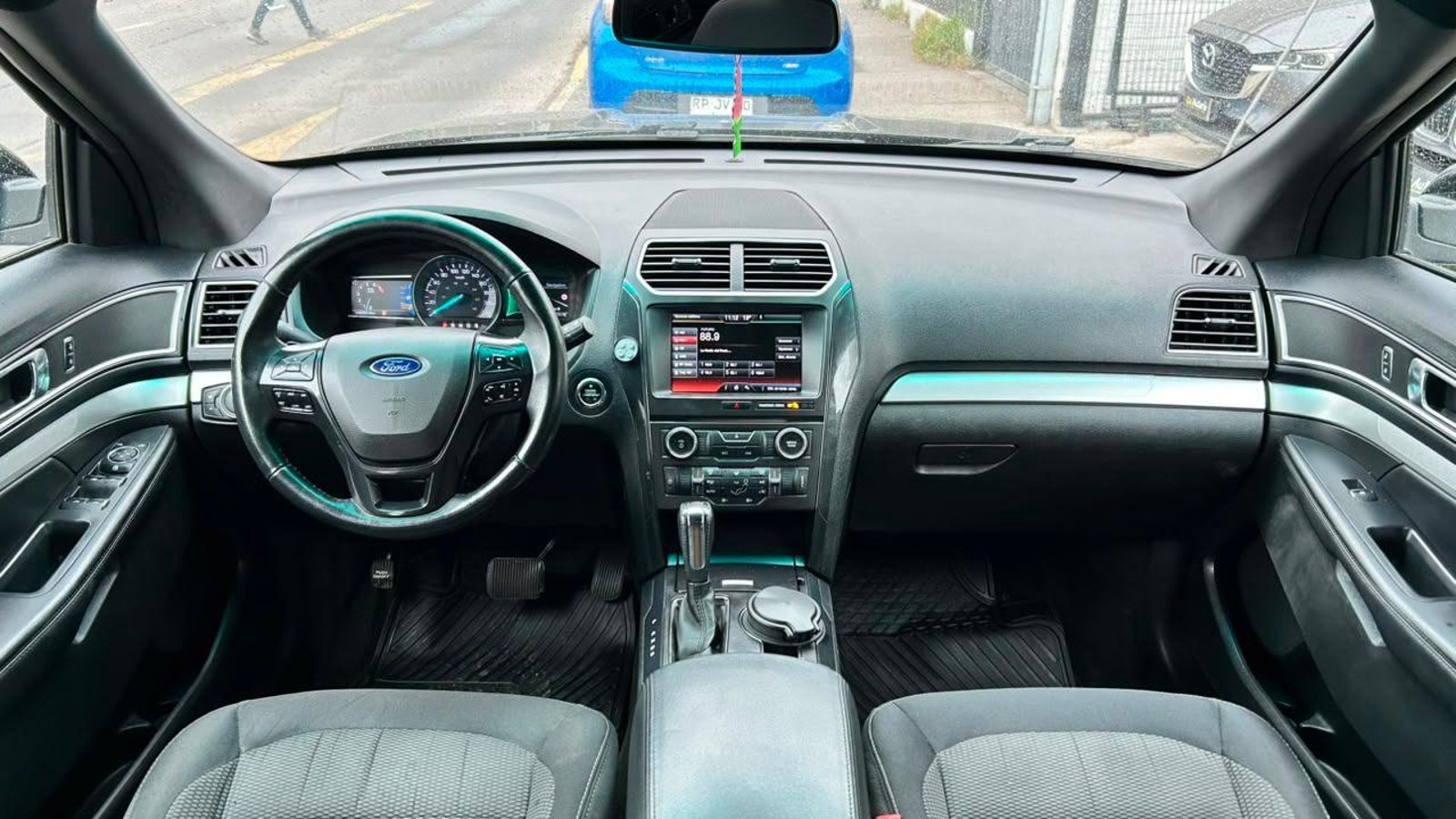 Ford Explorer 2016 - Imagen 12 de 20