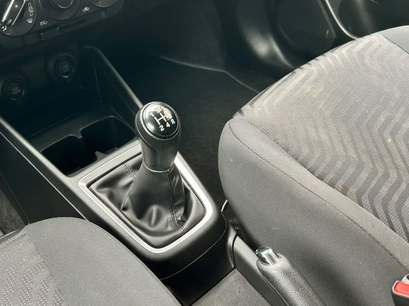 Suzuki SWIFT 2024 - Imagen 13 de 20
