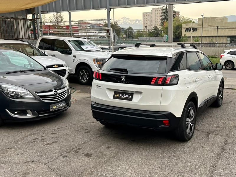 Peugeot 3008 2022 - Imagen 3 de 20