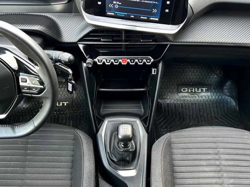 Peugeot 208 2024 - Imagen 13 de 20