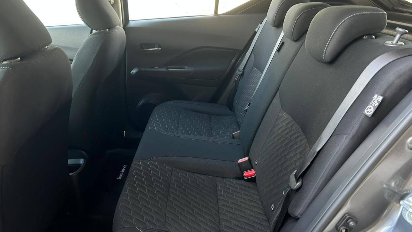 Nissan Kicks 2025 - Imagen 8 de 20