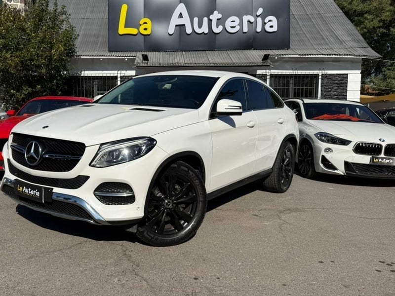 Mercedes-Benz GLE400 2020