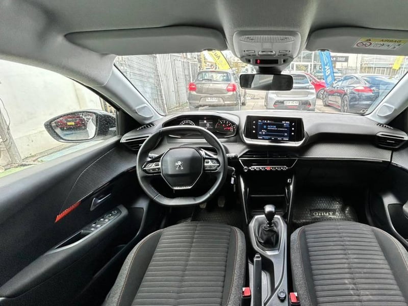 Peugeot 208 2024 - Imagen 8 de 20