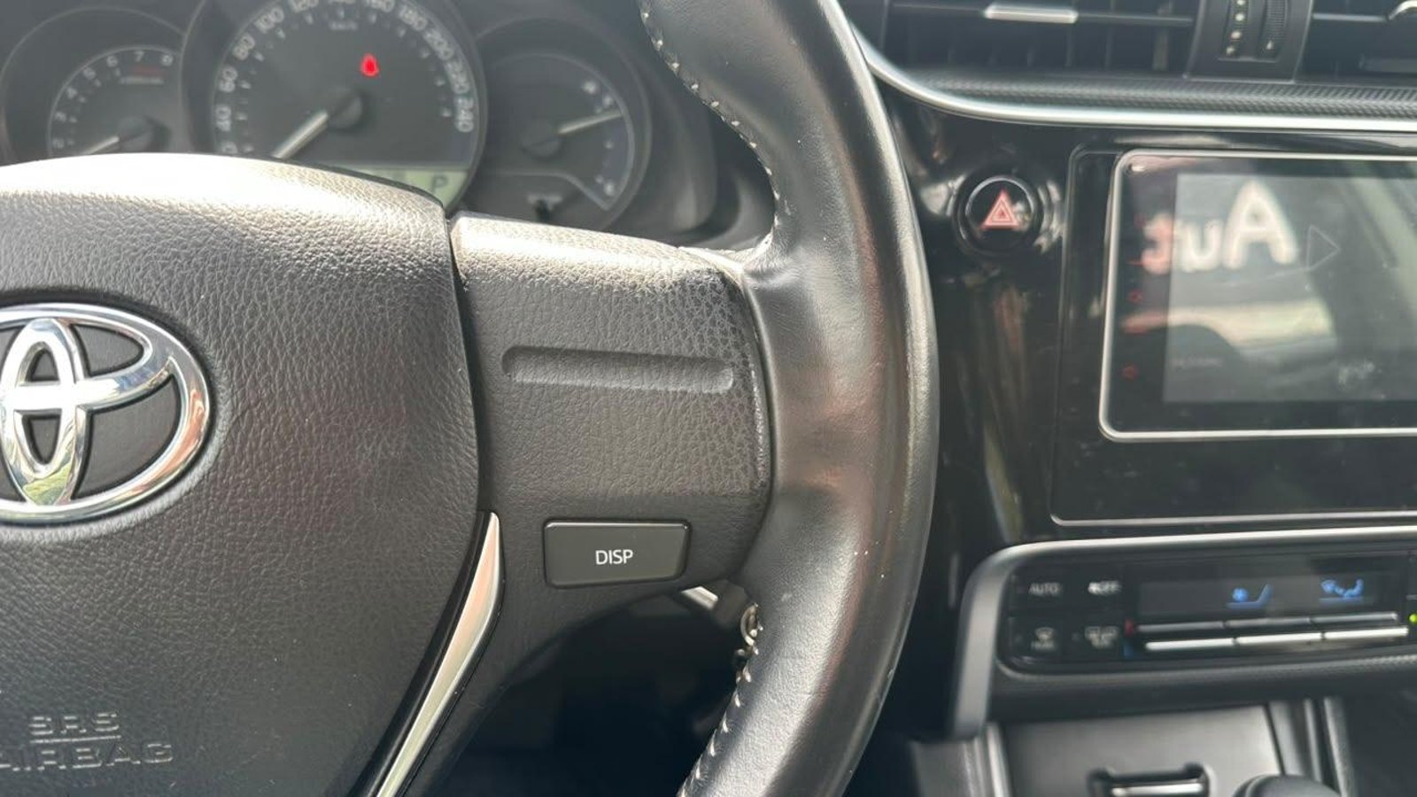 Toyota AURIS HATCH BACK 1.6 AUT 2019 - Imagen 13 de 19